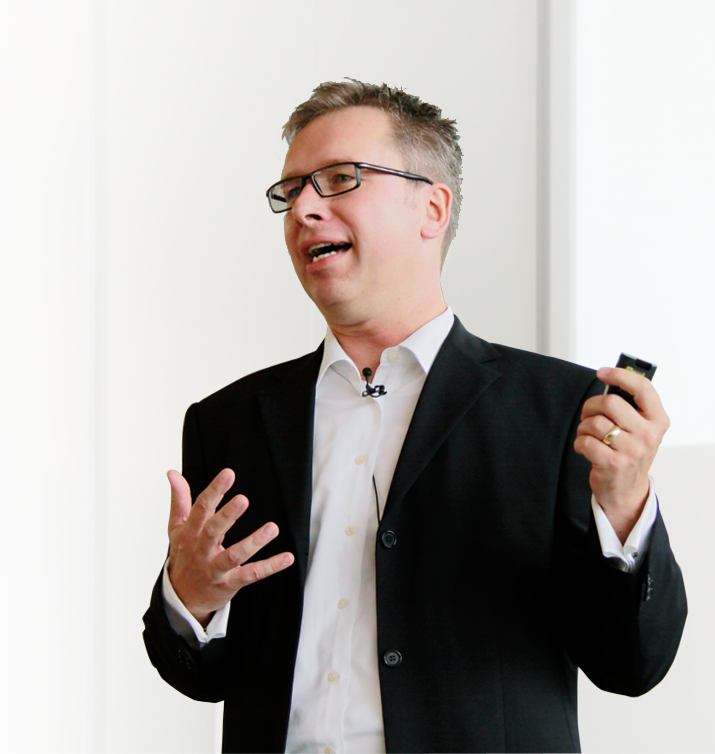 Rechtsanwalt Thomas Feil als Speaker und Seminarleiter